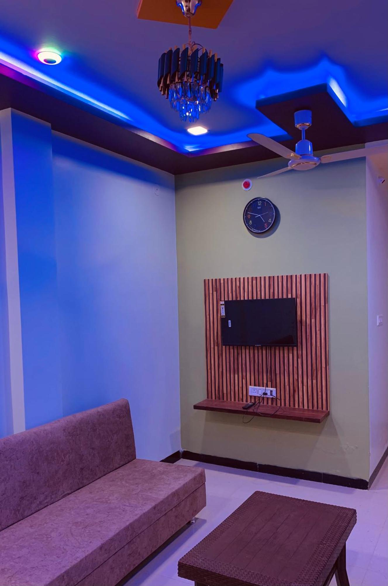 Manjushree Guest House اوجاين المظهر الخارجي الصورة